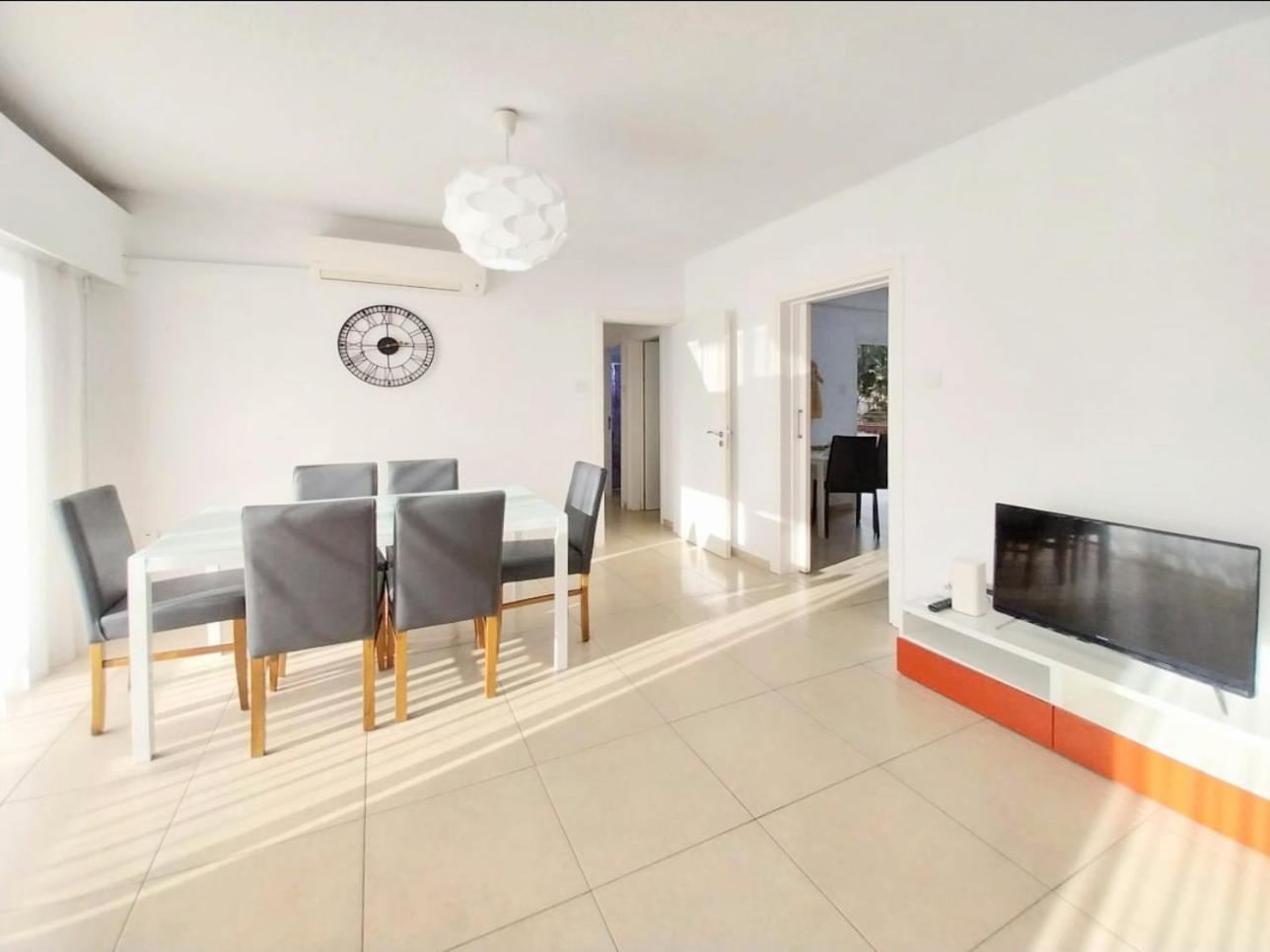 Apartamento Sun Tower 101 Limassol Exterior foto