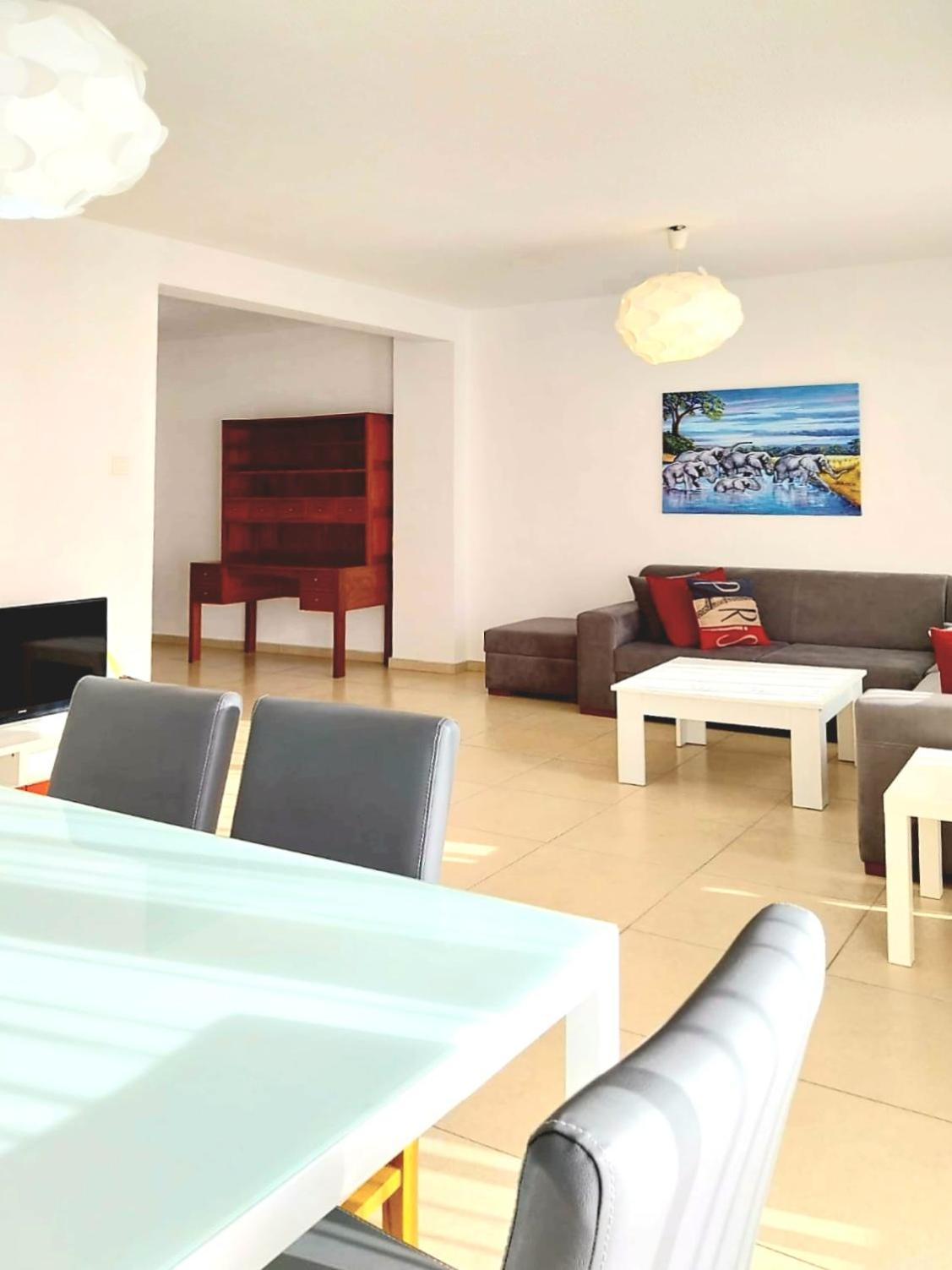 Apartamento Sun Tower 101 Limassol Exterior foto